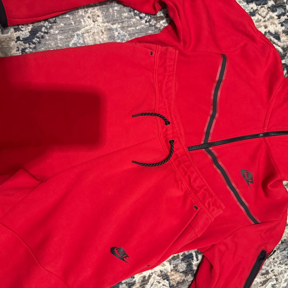 Nike Red Athletic Pullover Hoodie with Black Logo Tag